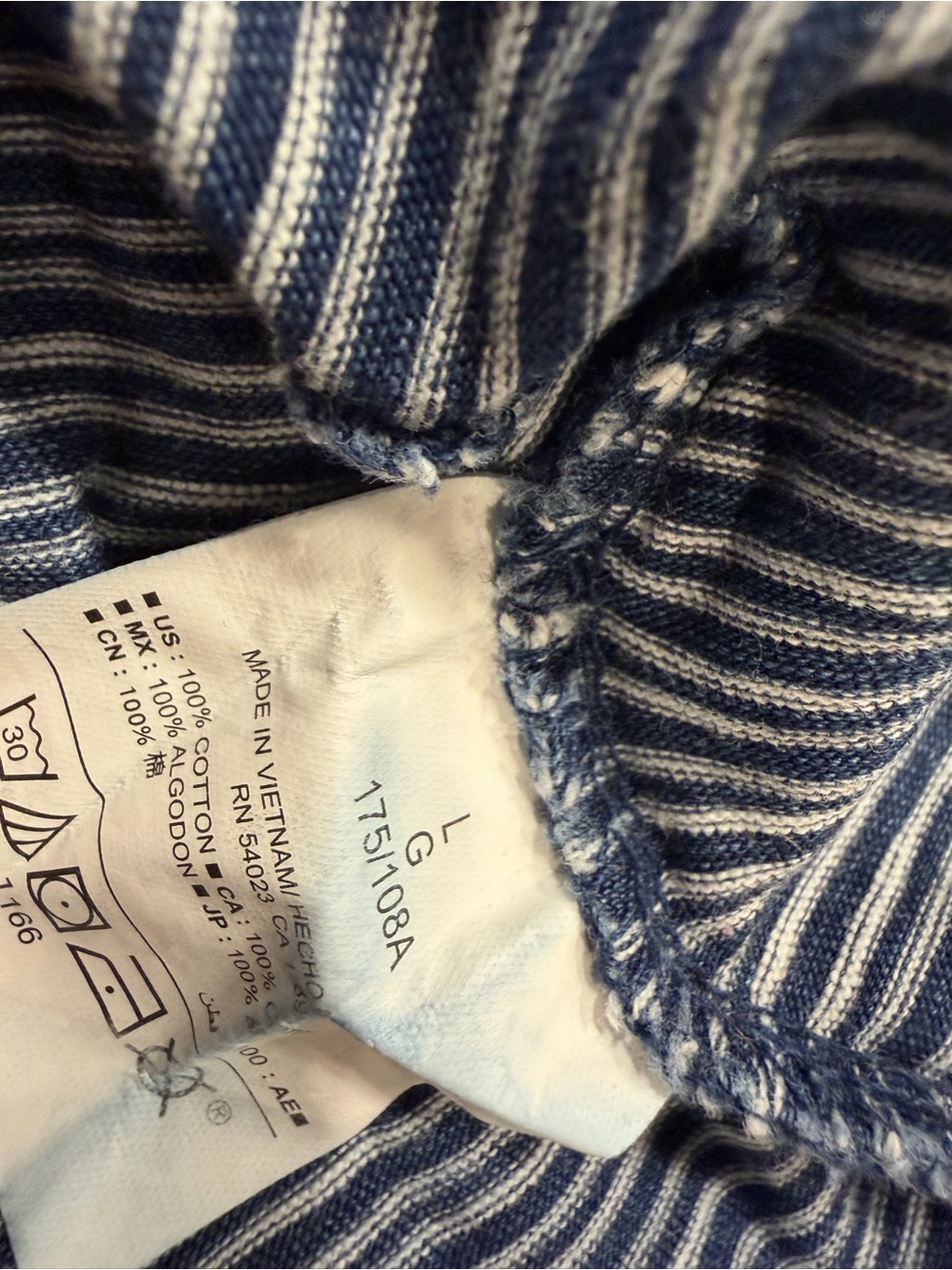 Old Navy Blue and White Thin-Striped Pocket Tee - Picture 4 of 4